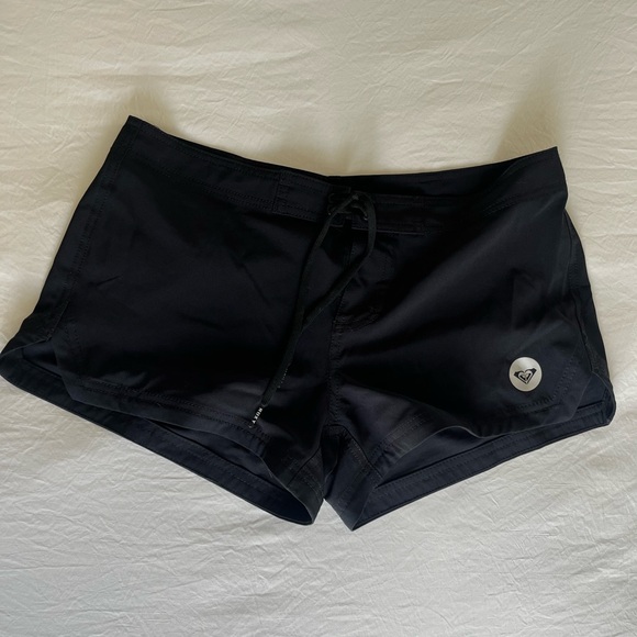 ROXY WOMENS SWIM SHORTS - Picture 1 of 4